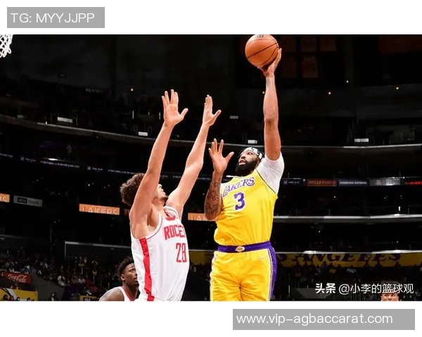 克雷格波特精彩表现撤步远投被犯规成功打成三分加一